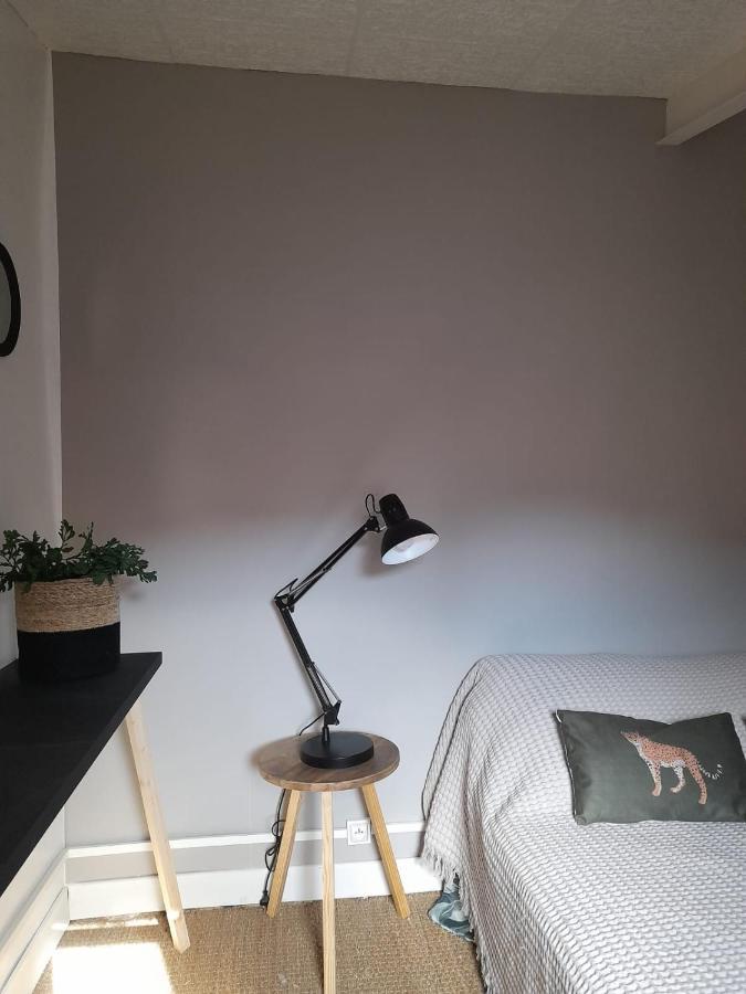 B&B Chambres "Chez Meme Germaine" Caramany Bagian luar foto